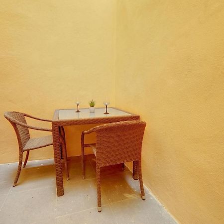 Modern 1Br Maisonette Steps From The Promenade Sliema Esterno foto