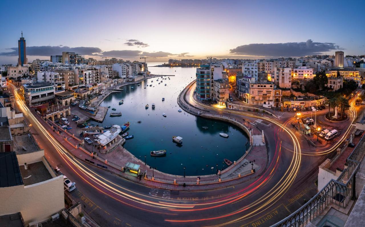 Modern 1Br Maisonette Steps From The Promenade Sliema Esterno foto
